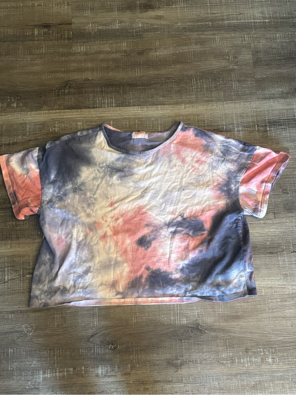 C+D+M Women’s Cropped Tie Dye Tshirt
